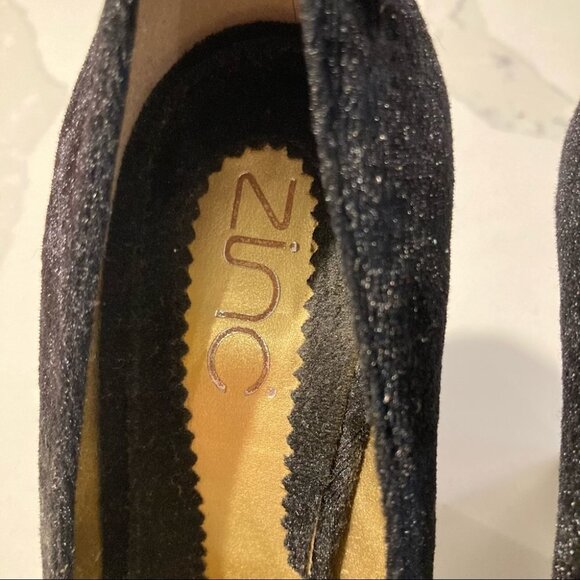 ZINC Sz 9 Velvet Brocade 4” Heels Funky Decorated Heel Peep Toe Shoes - Picture 5 of 13